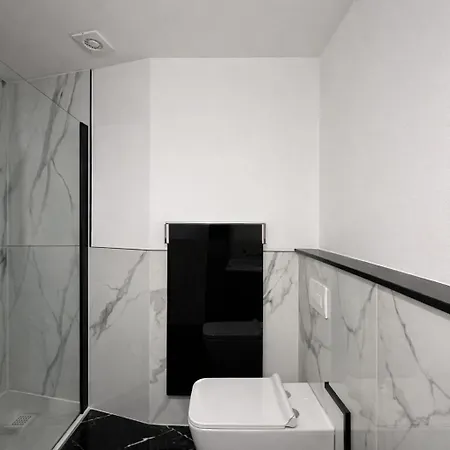 Maison Valentino アパート *